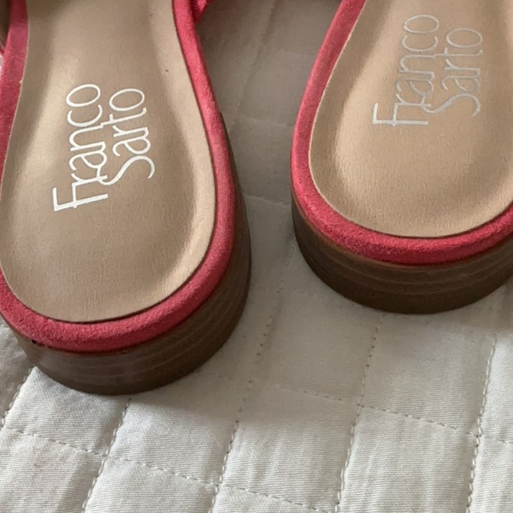 Franco Sarto Pink Suede Pointed Mules. - Picture 4 of 5